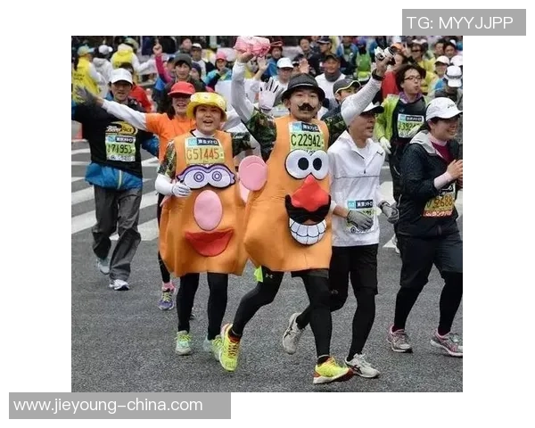 马拉松大满贯点评：西安街舞队的意识表现